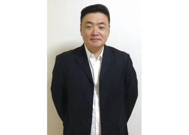 赵亮